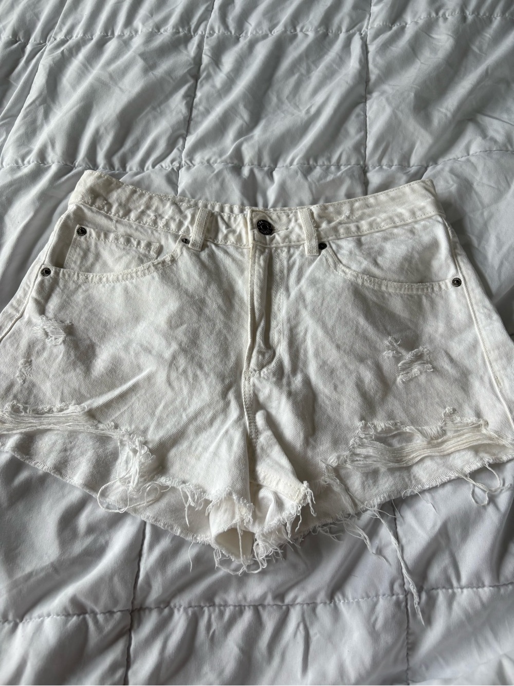 Garge Womens White Jean Shorts